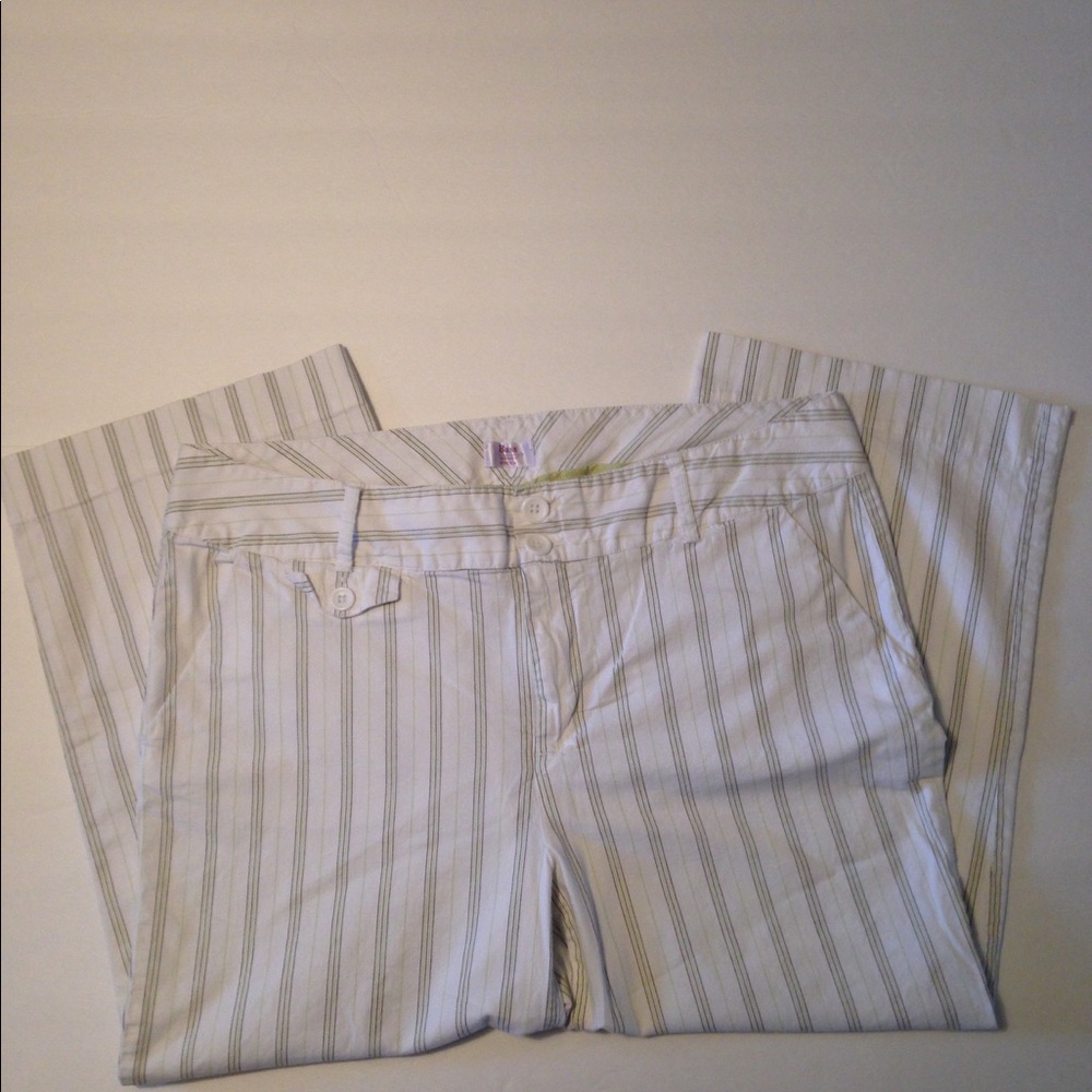 5/$15 G. H. Bass Capri Pants Stripe Size 12